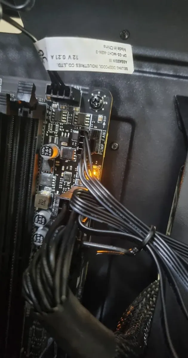 Msi 메인보드에서 Dram에서 주황불이 들어오네요 숨고, 숨은고수