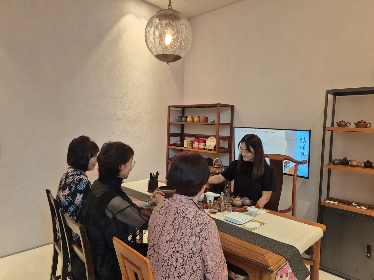이미지 6