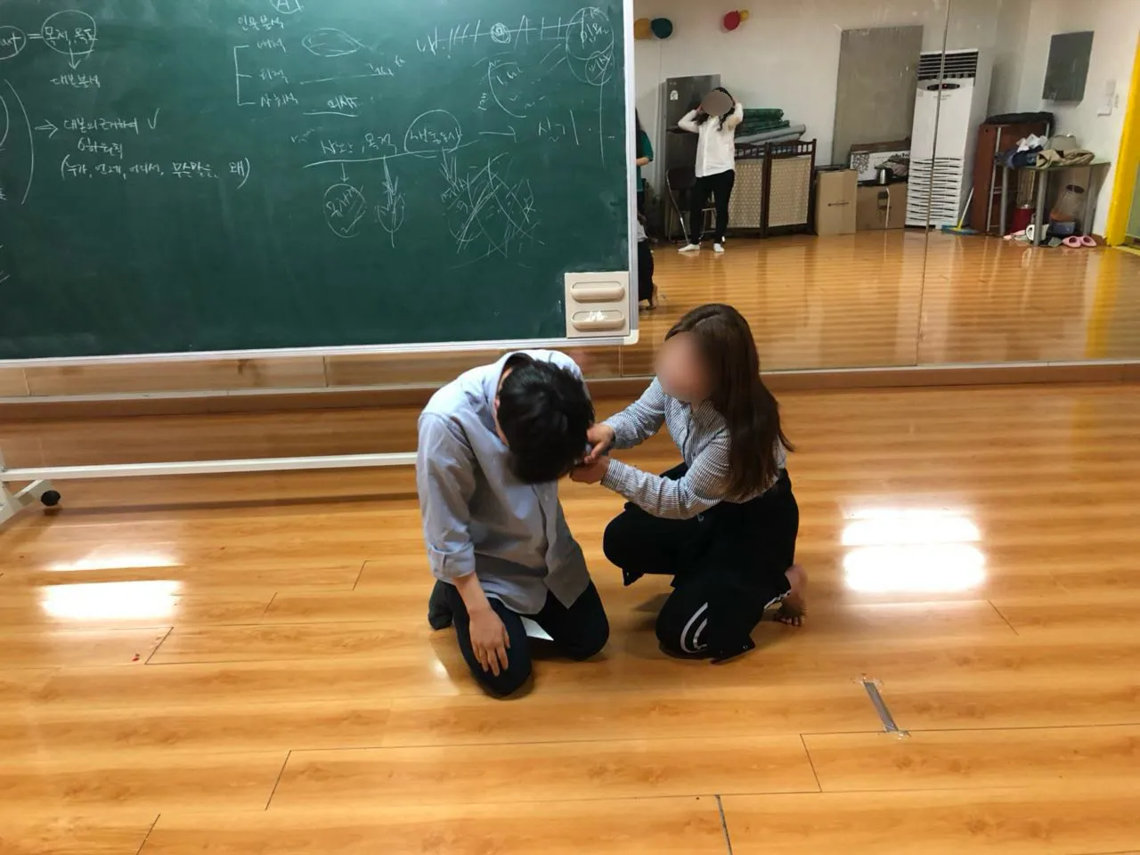 이미지 6