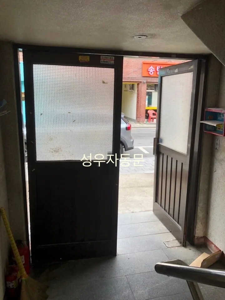 이미지 6