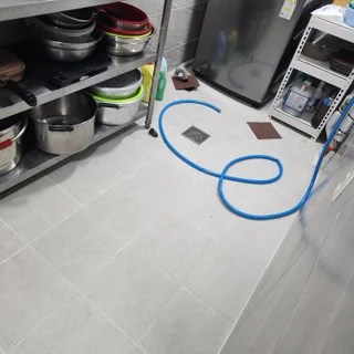 집전체 하수구 역류???