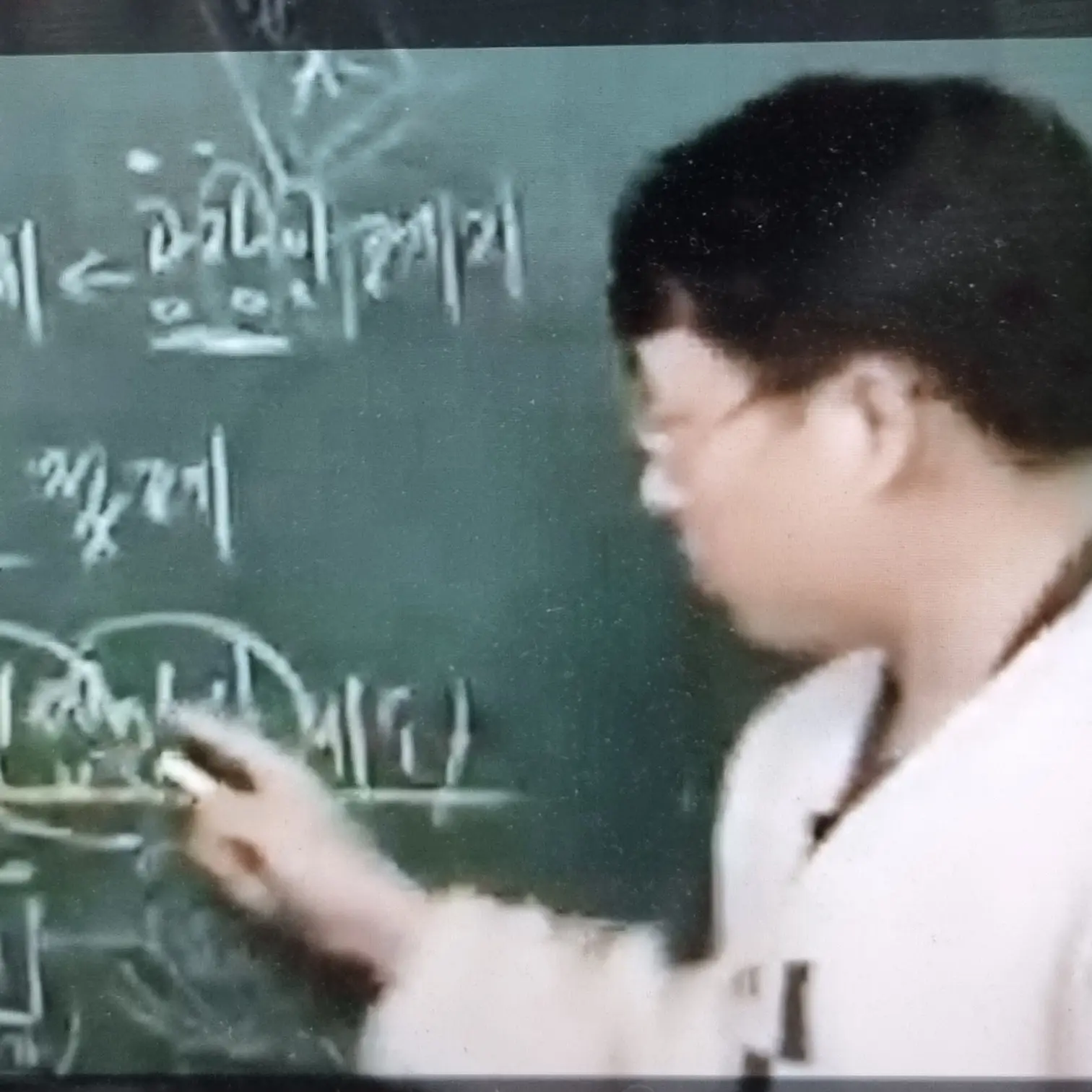 이미지 4