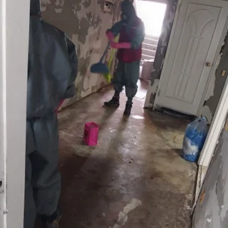 반지하 생활폐기물 처리