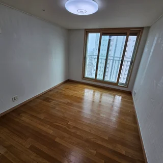 파주 엘크루 5단지 벽전체시공