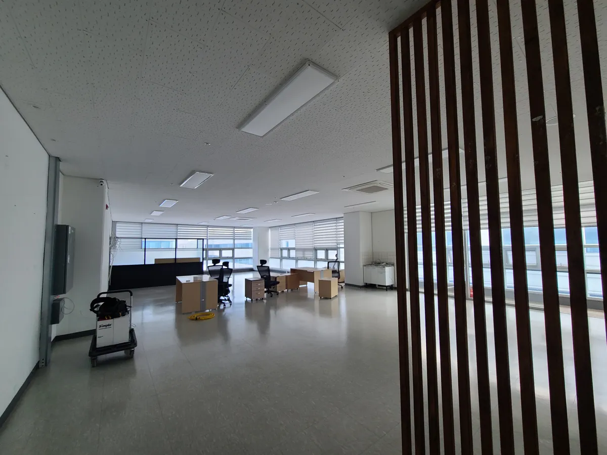 이미지 4