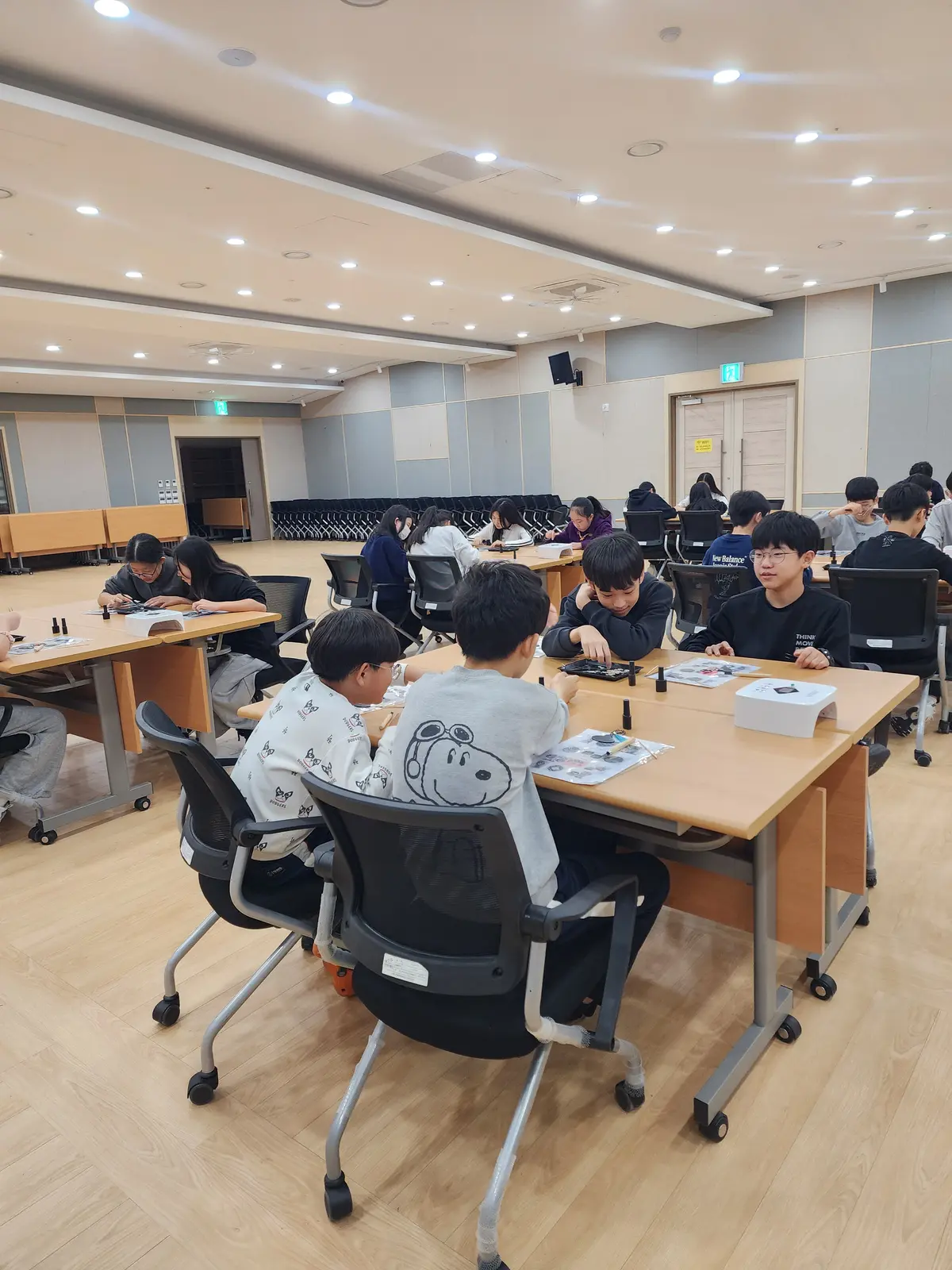 이미지 4