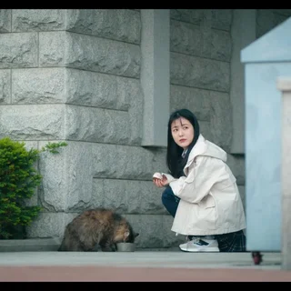 국내 스포츠 브랜드 밸롭 셀럽협찬 마케팅