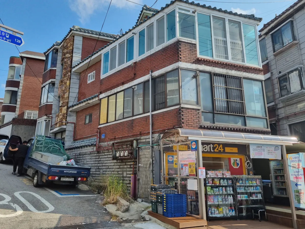 이미지 6