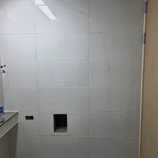 대구 연경동 예미지 갈라짐과 들뜸으로 욕실타일 교체