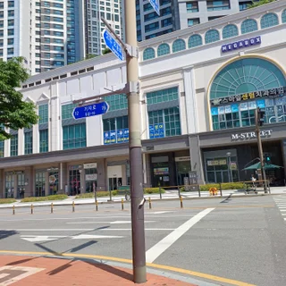 혁신도시 대방디엠시티 천정수도내림공사