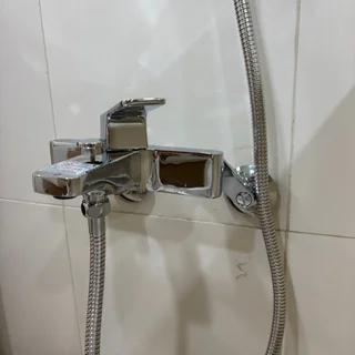 화장실 샤워수전 교체