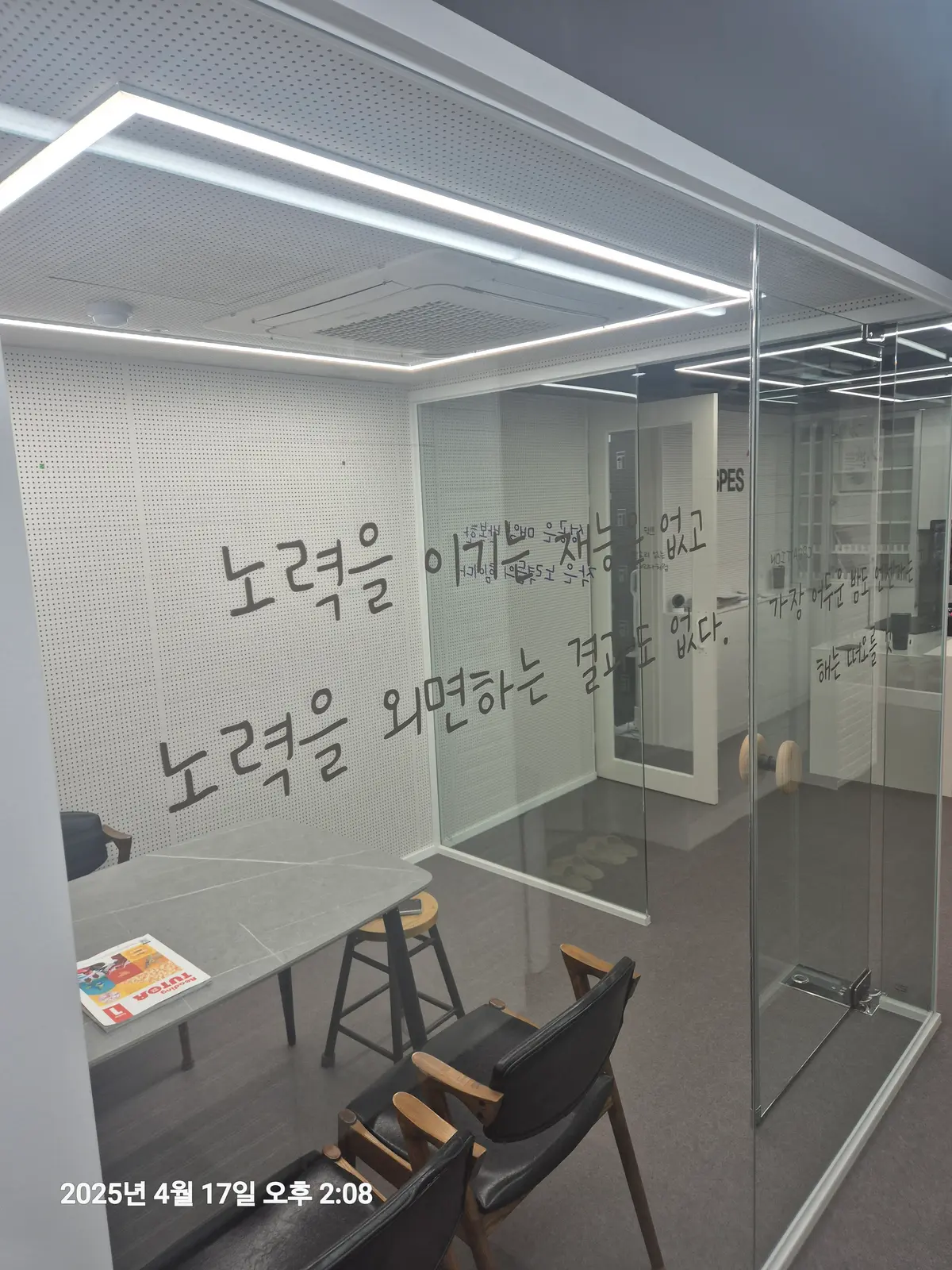 이미지 12
