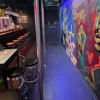 40평대 펍