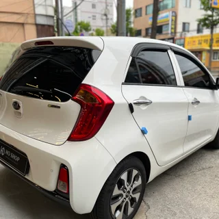 더뉴모닝 레인보우i55 썬팅