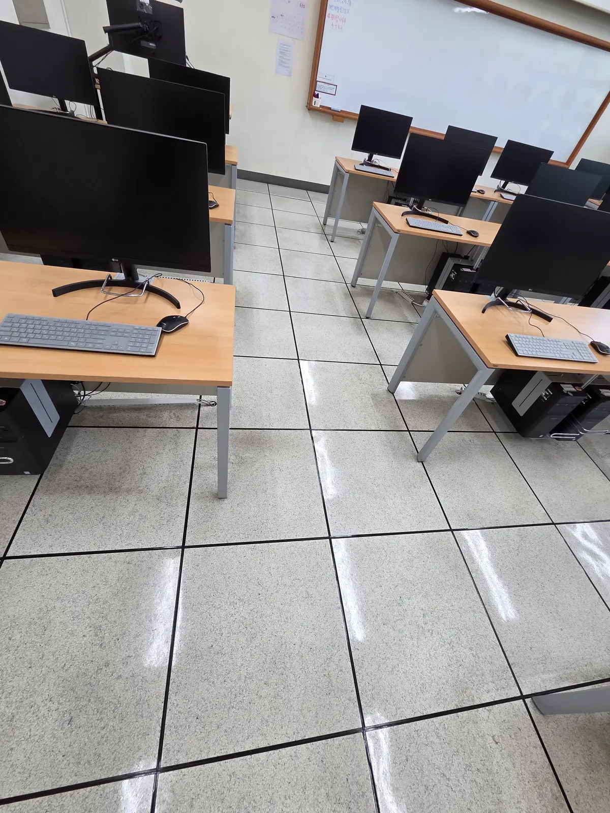 이미지 14