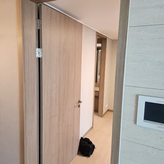 어둡던 공간에 빛을, 영림 PS130 필름으로 완성한 따뜻한 집