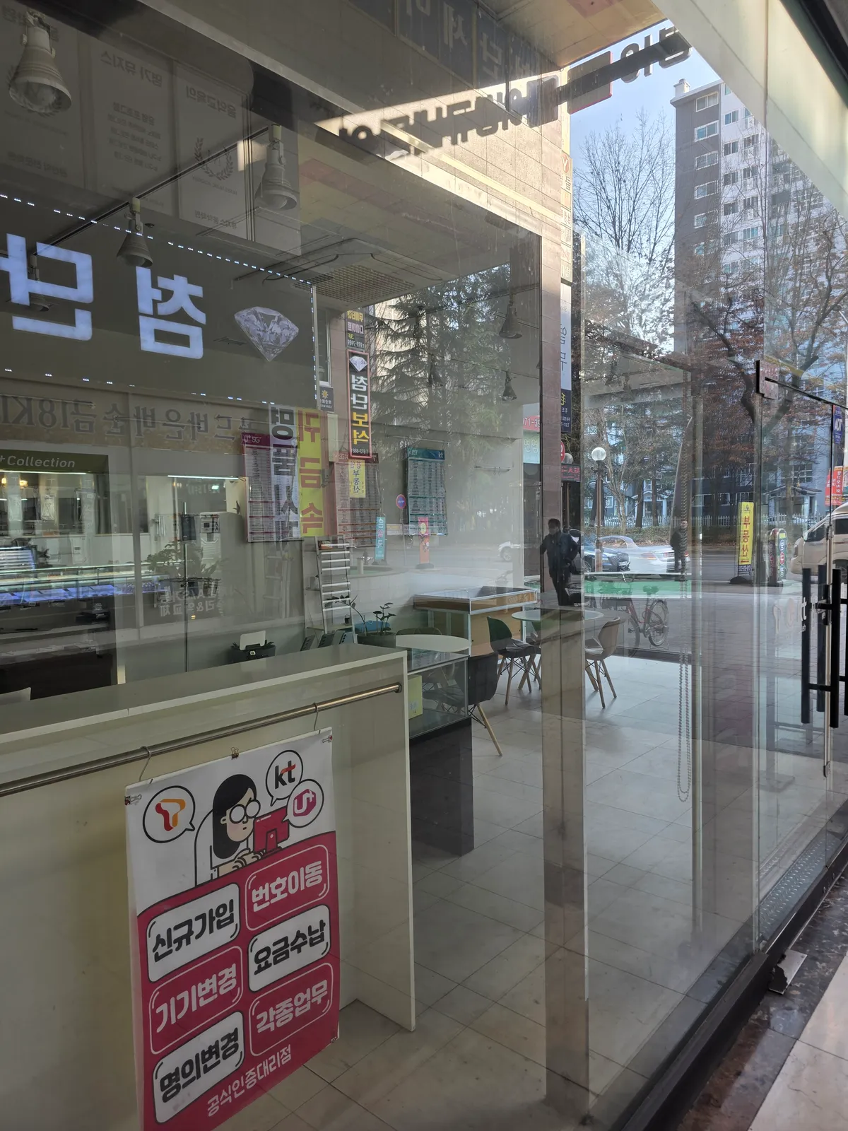 이미지 9