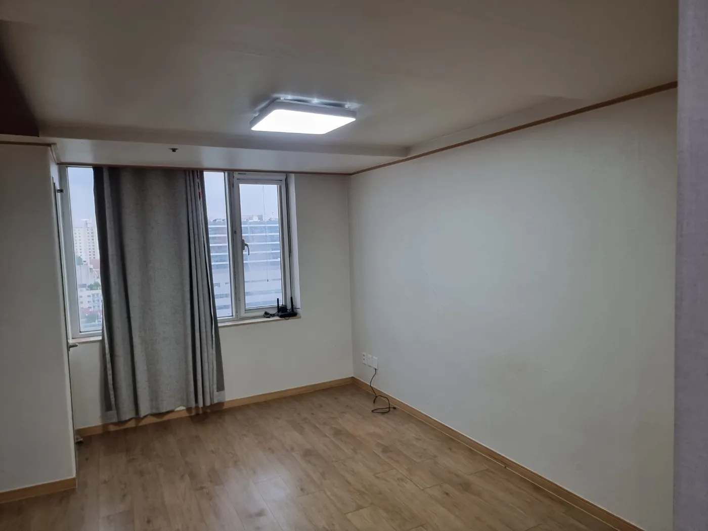 이미지 4