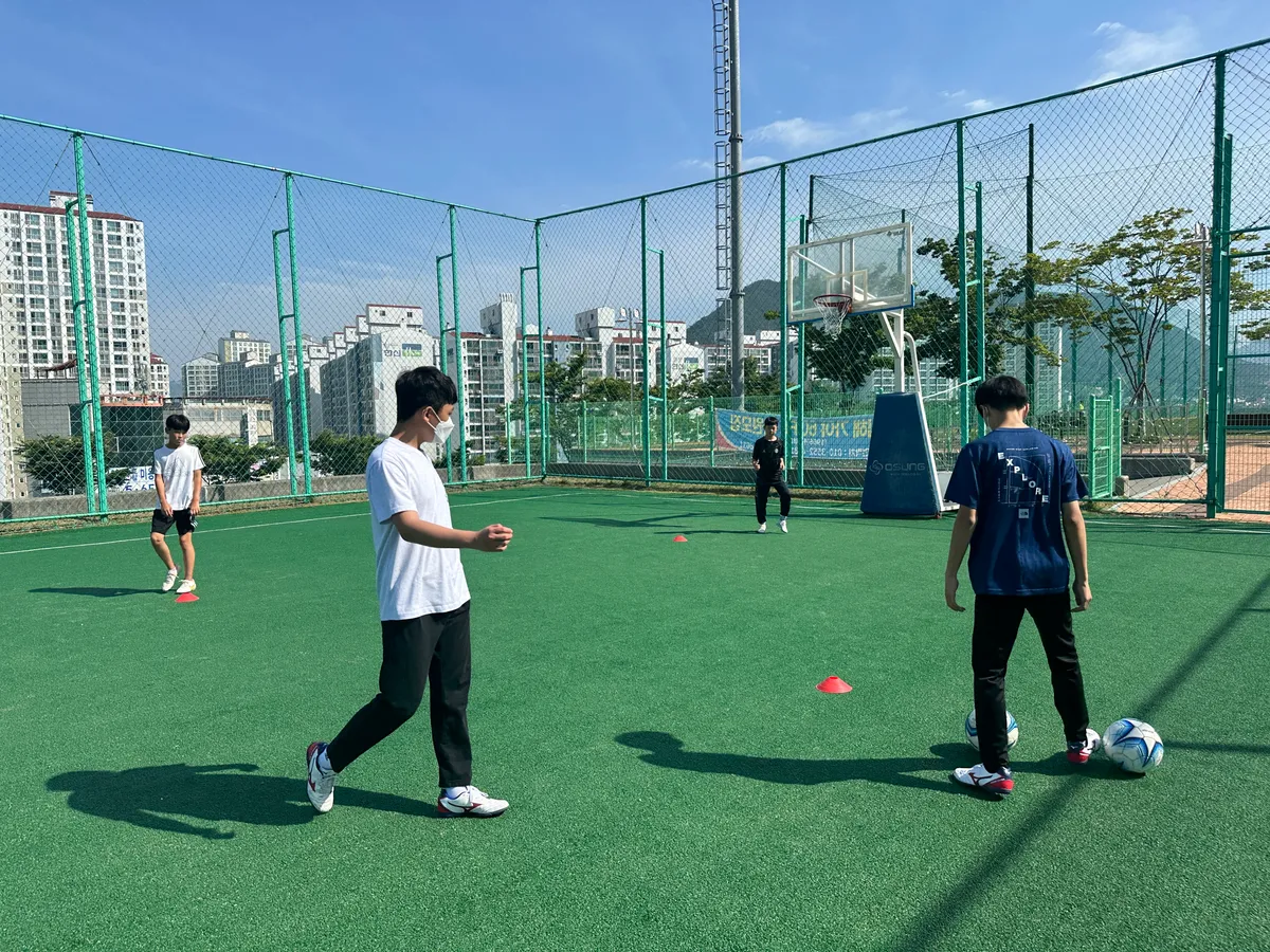 이미지 4