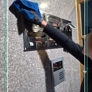 고객께서 원하시는 시간대와 구역에 맞춰 빌라청소 진행