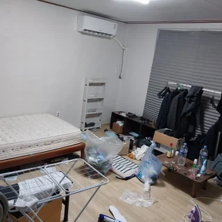 이사로 인한 폐기물 철 및 청소 진행