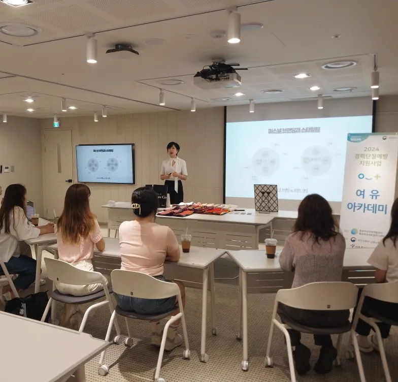 이미지 4
