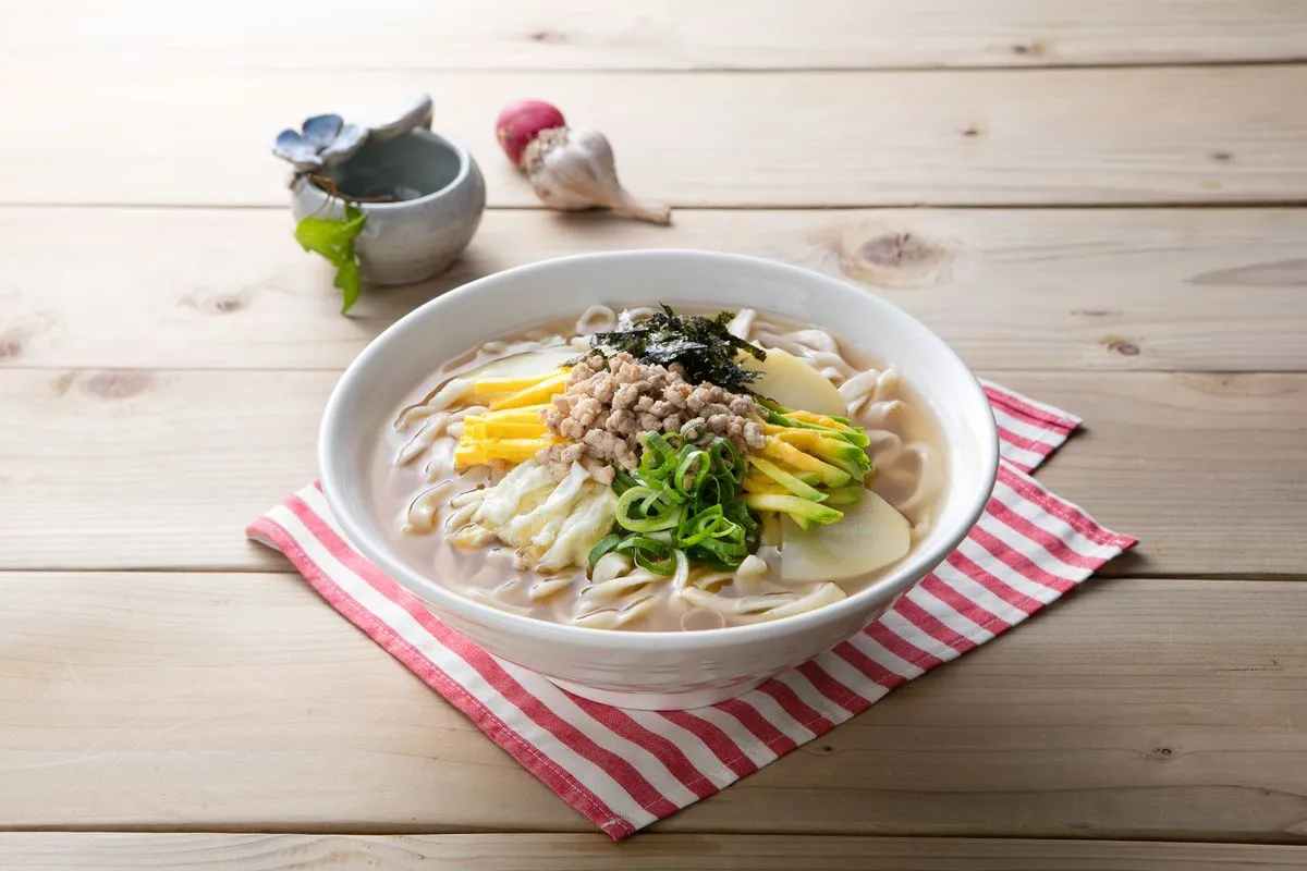 푸드스타일링 한식 메뉴사진 보쌈, 칼국수 전통음식 / 로지스타일링 - 숨고, 숨은고수 푸드스타일링 한식 메뉴사진 보쌈, 칼국수 전통음식 