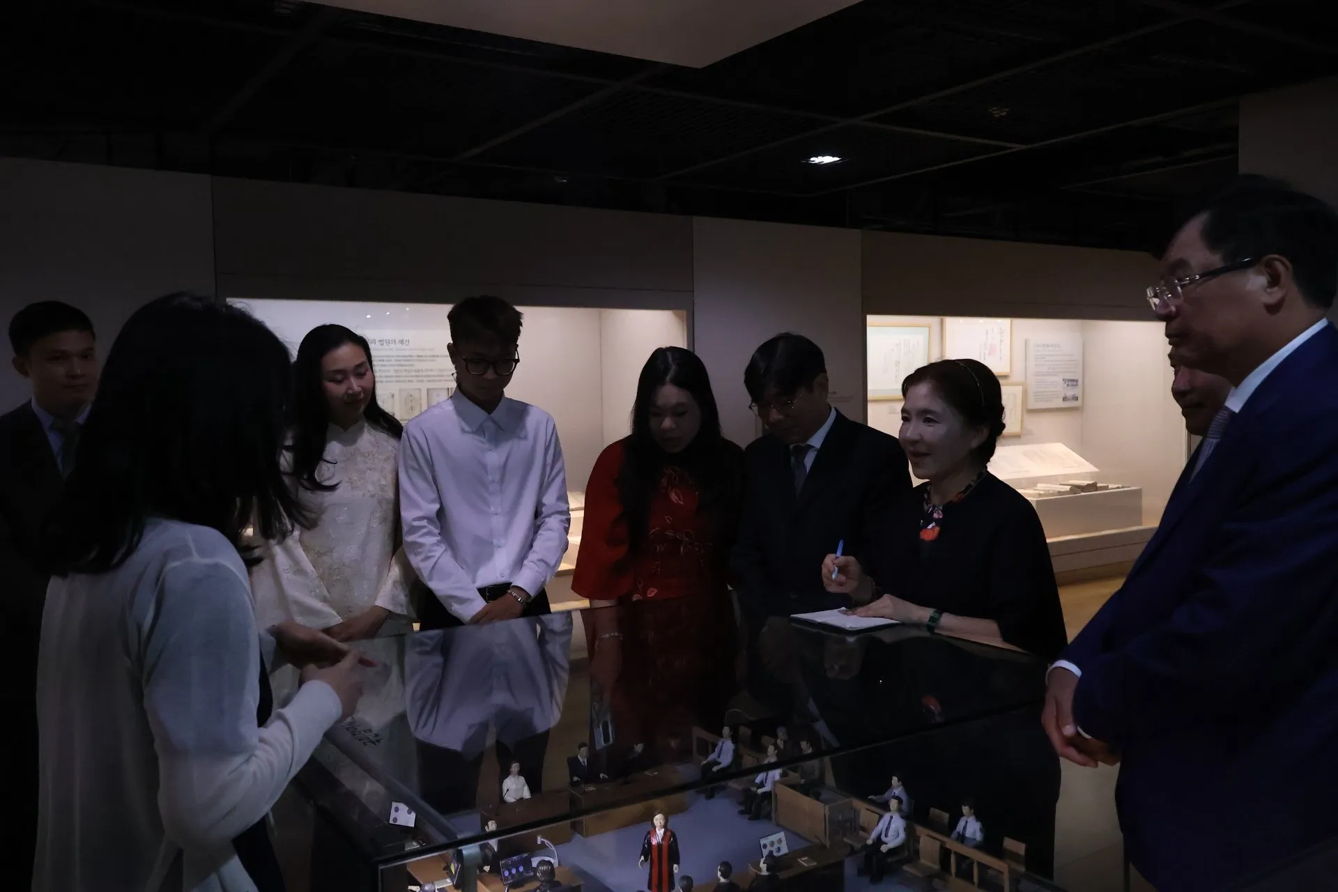 이미지 12