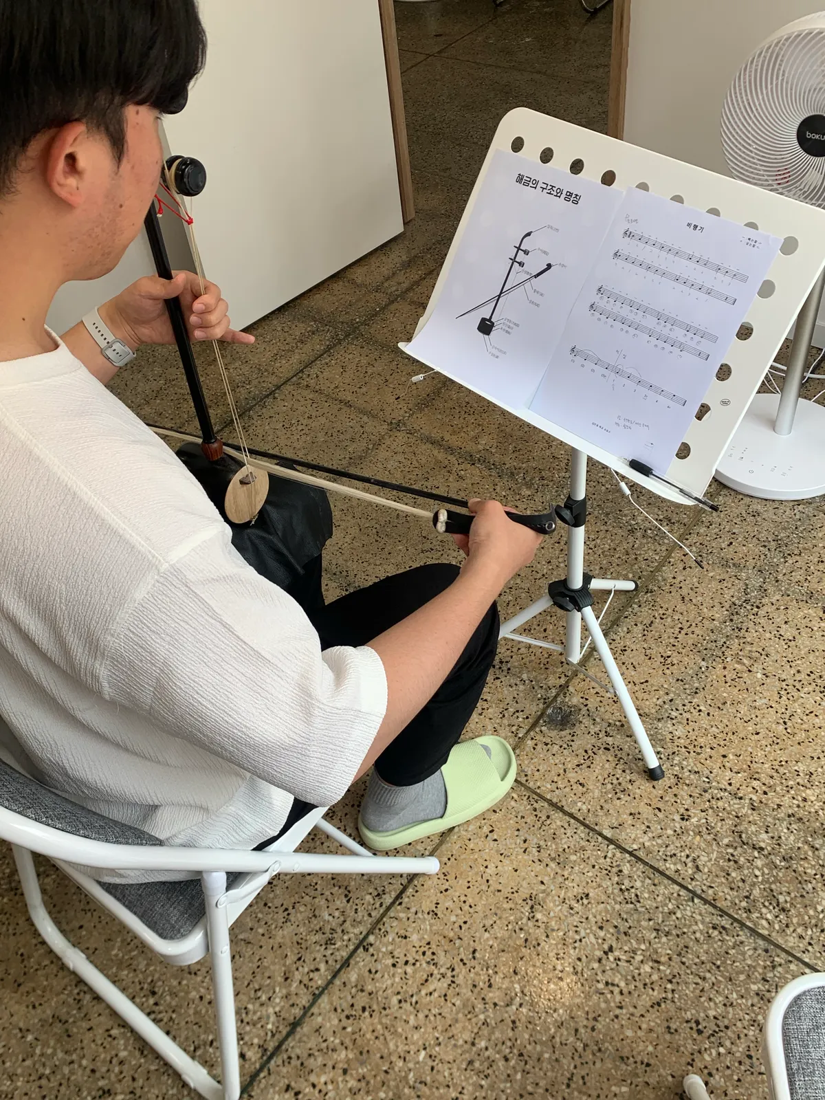 이미지 4