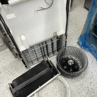 수원 빵집 에어컨, 곰팡이 냄새까지 잡는 전체분해 세척!