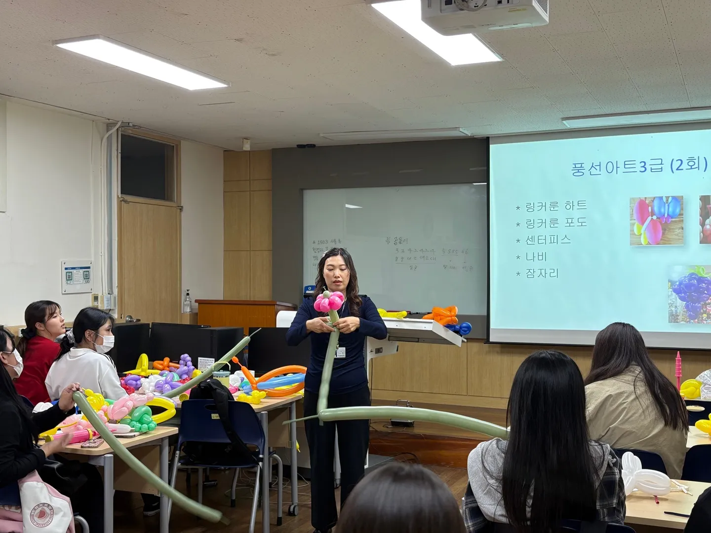 이미지 4