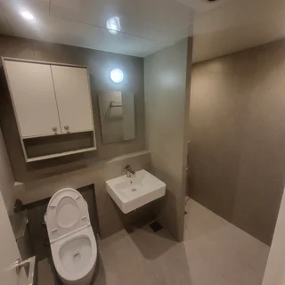 감각적인 디자인과 실용성으로 완성하는 맞춤형 욕실 리모델링
