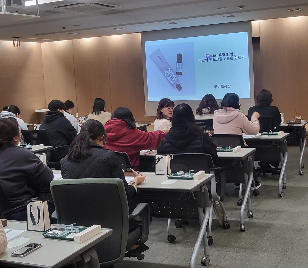 이미지 18