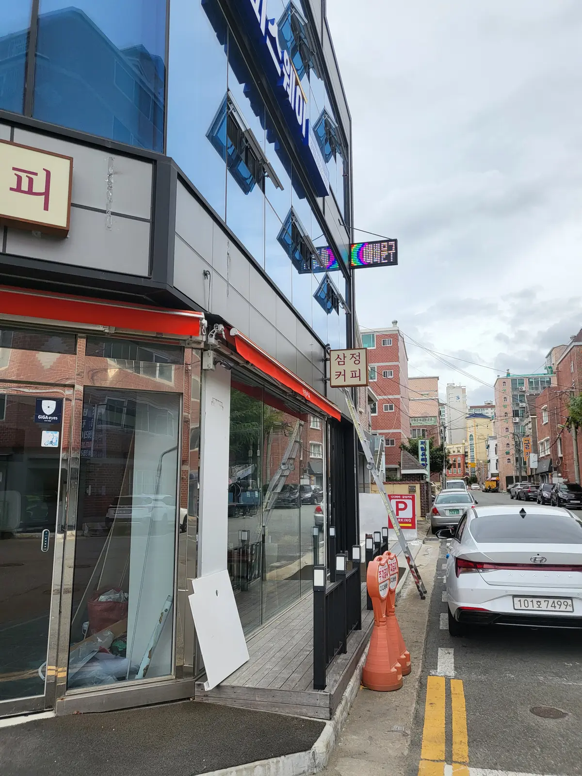 이미지 4
