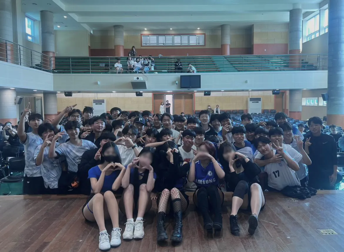 이미지 9