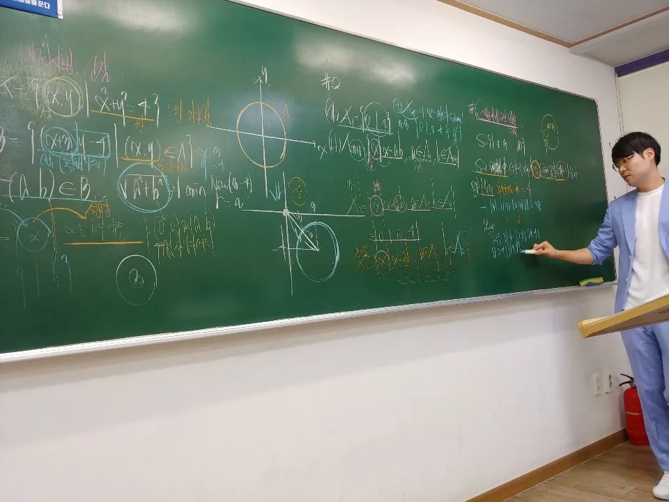 이미지 4