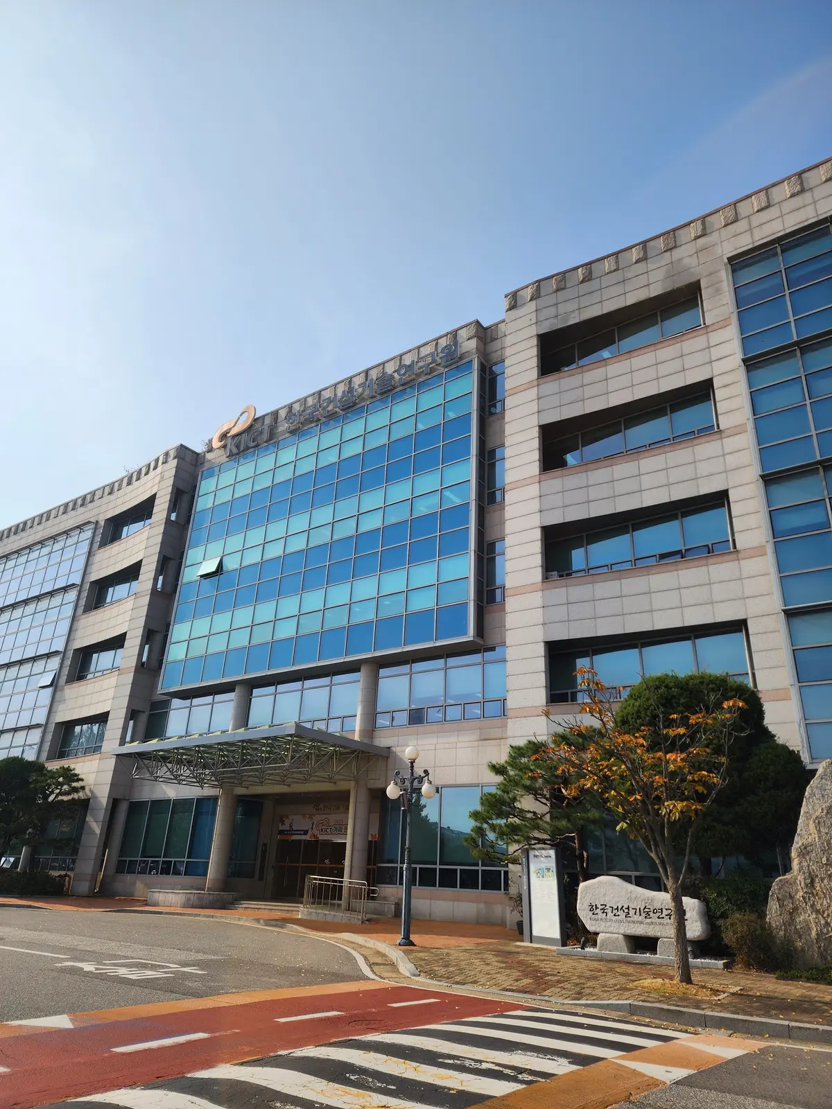 이미지 4