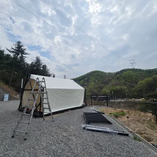 용인 캠핑장 15개 동, 직렬 배관 온수기 설치로 따뜻한 캠핑 완성
