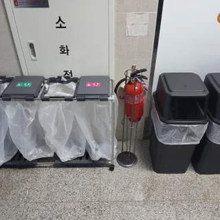 고객님이 사무실 정기청소를 모범클린 업체로 변경해 주셨습니다