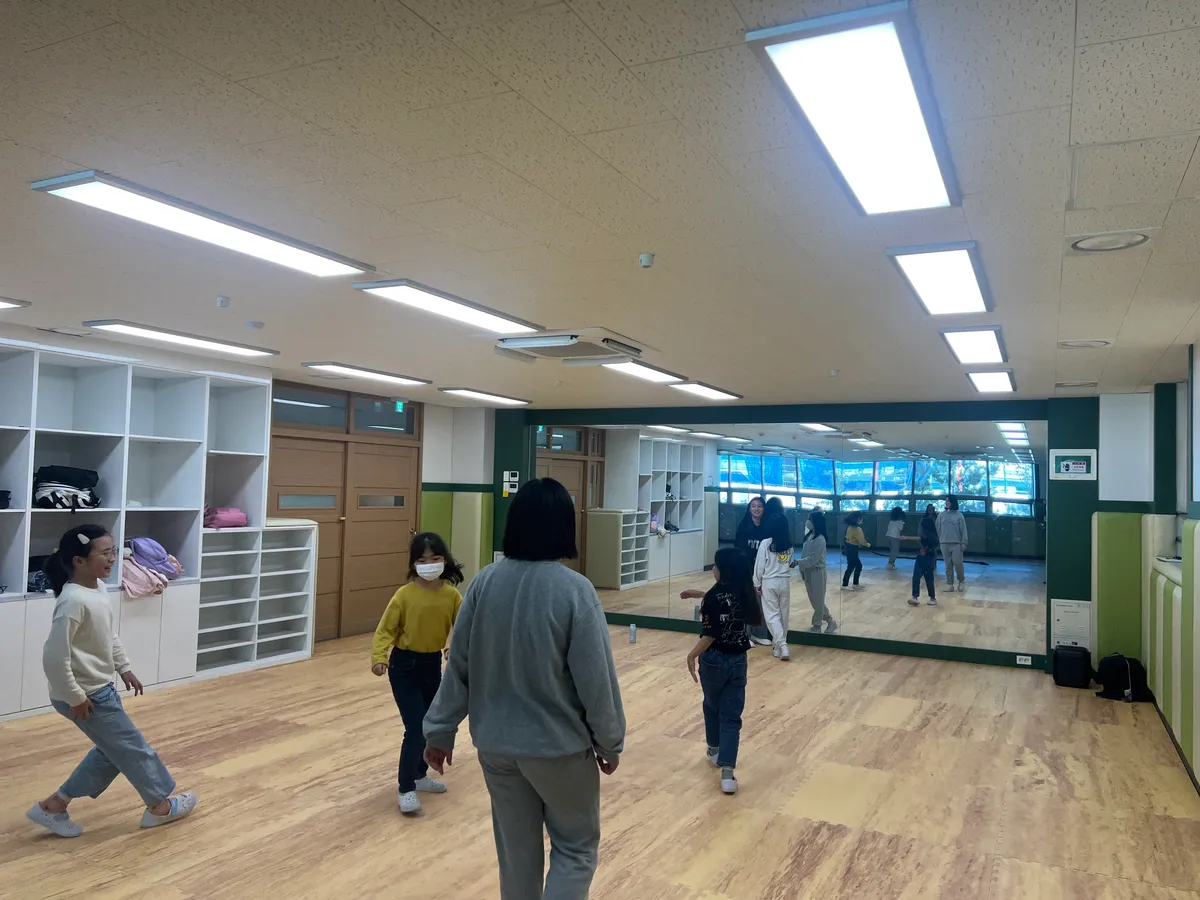 이미지 4
