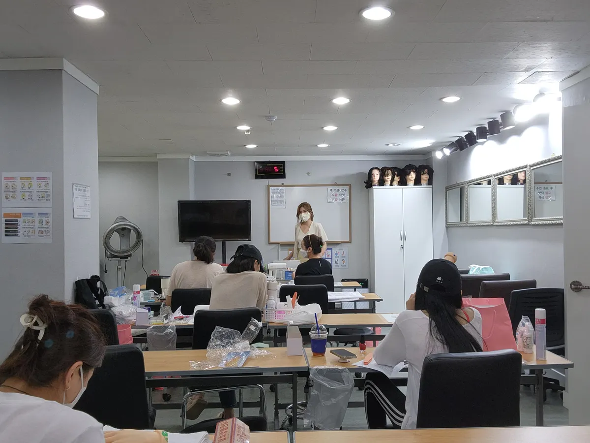 이미지 4