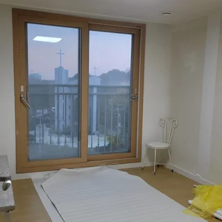 입주청소 + 페인트 시공, 새집처럼 바꿨습니다