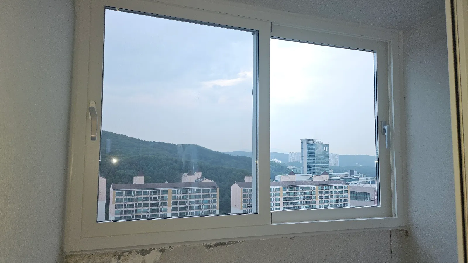 이미지 4