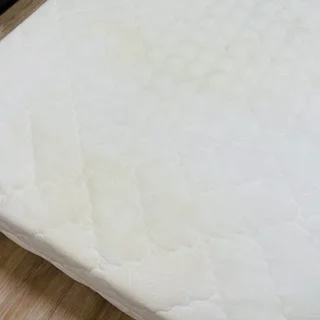 침대 매트리스 습식 오염 청소
