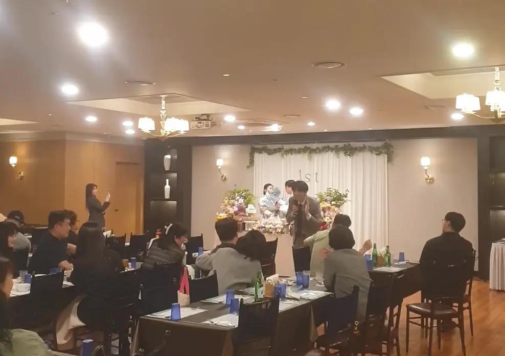 이미지 4