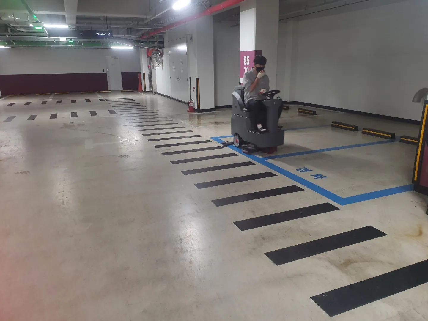이미지 9