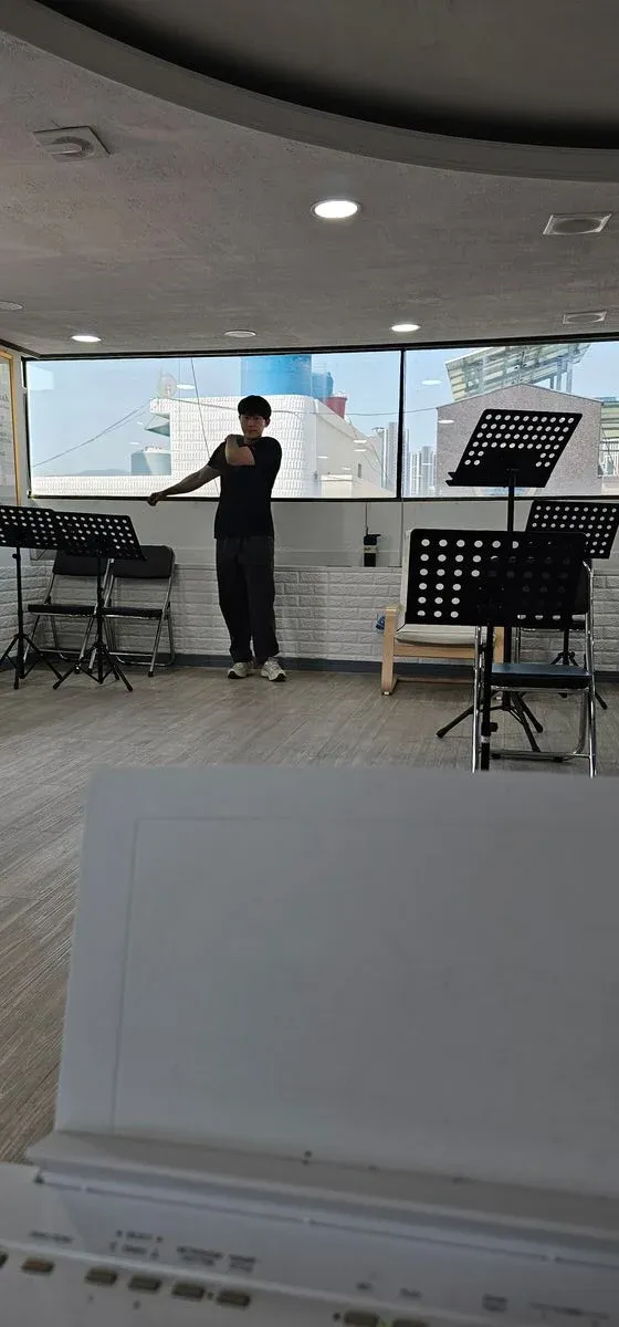 이미지 6