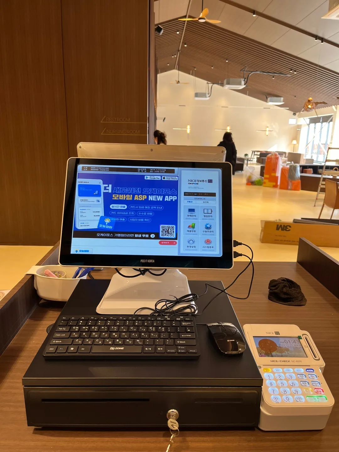 이미지 9