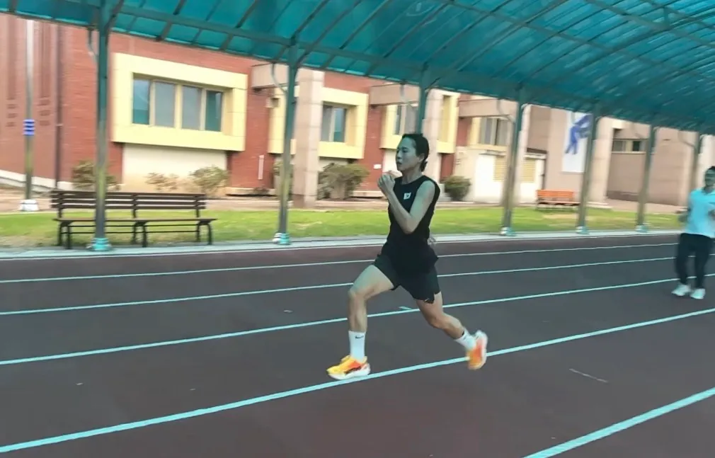 이미지 10