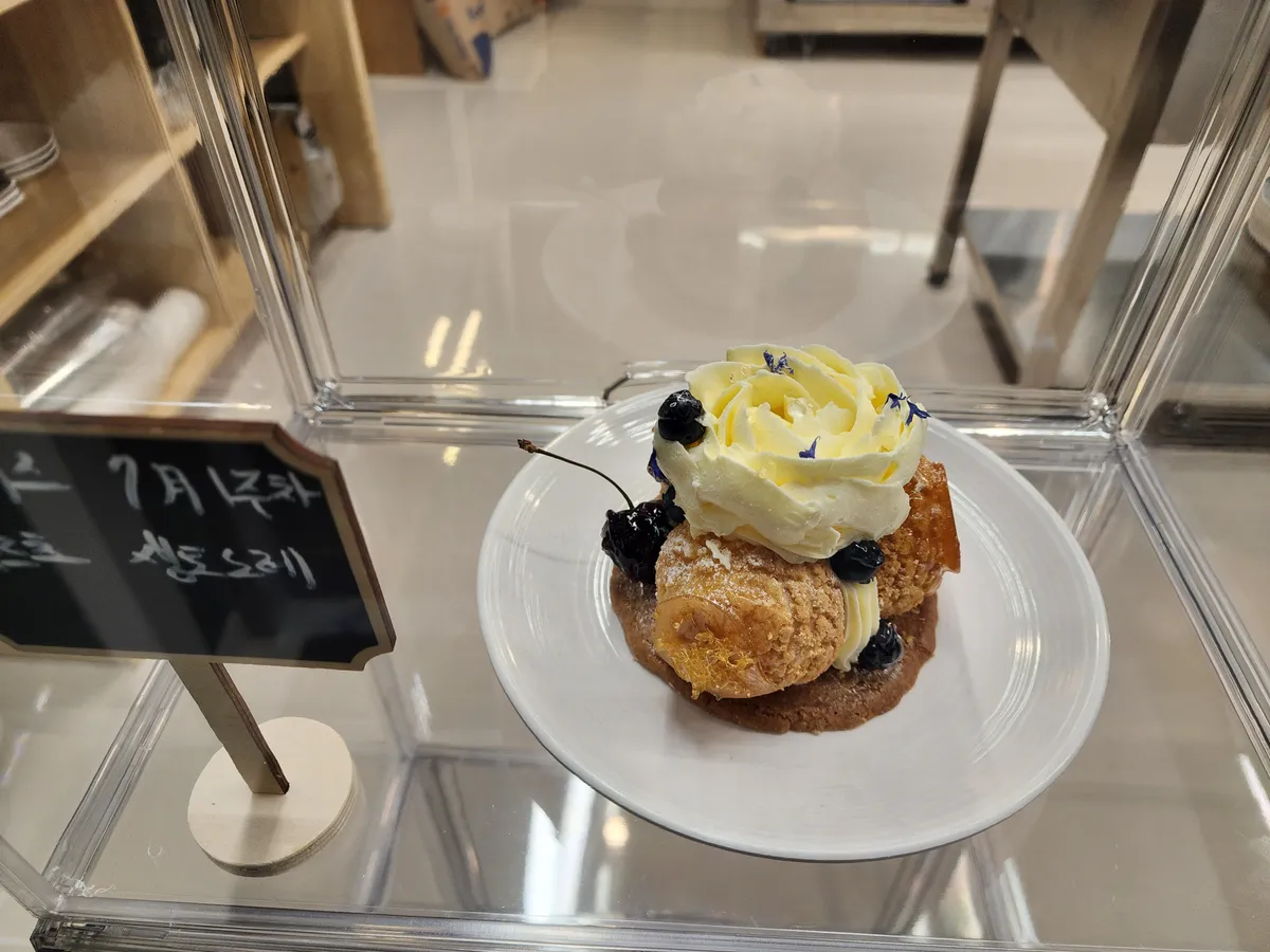 이미지 9
